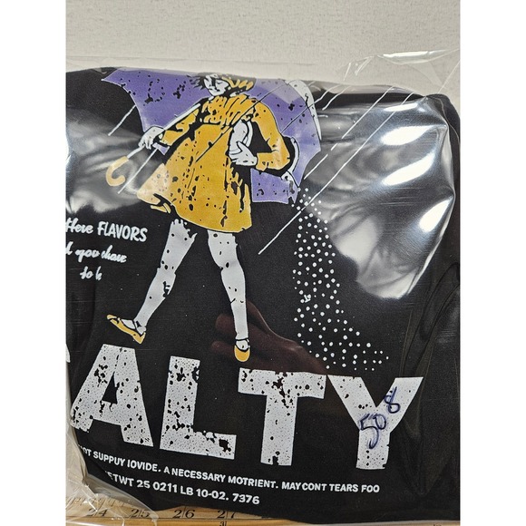 GANMIA Salty Morton Salt Girl Parody Graphic T-Shirt Black Mens XL - Picture 9 of 9